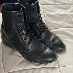 Black Leather Women’s Riding Boots 10